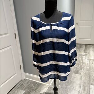 New Banana Republic Size S 3/4 Sleeve Top